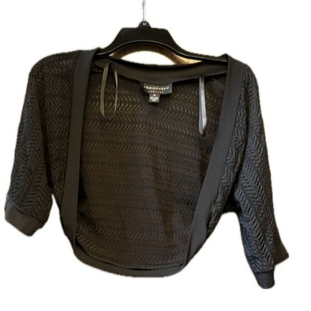 Black cropped short sleeve knit shrug sweater M